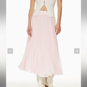 Aritzia Pale Pink Twirl Skirt